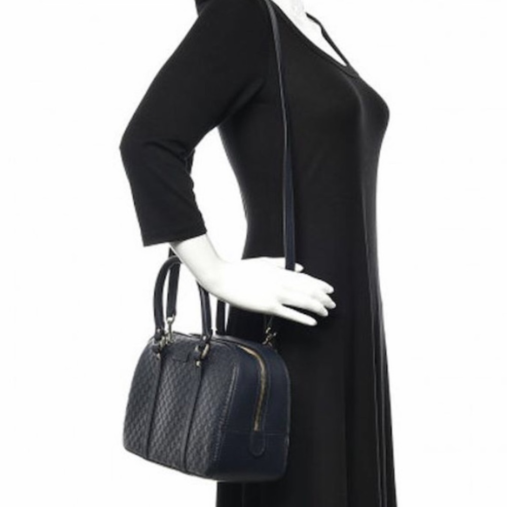 🆕💯% Auth Gucci Navy Micro GG Convertible Satchel